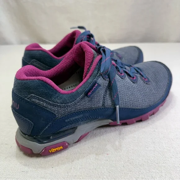 Ahnu Sugarpine Low Women's Size 8 Vibram Hiking Running Shoes Gray Navy - Picture 3 of 16